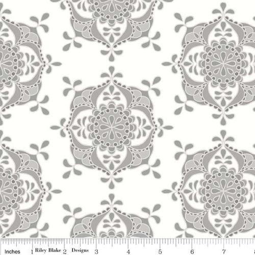 Remnant - Priscilla Floral 33cm