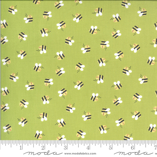 Moda Hello Sunshine Bees Grass 35352 18