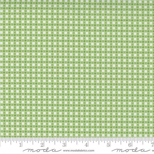 Moda Story Time Retro Vintage Dotted Check Green 21794 15