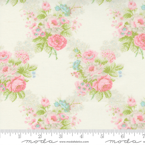 Moda Cottage Linen Floral Main Faded Line18730 11