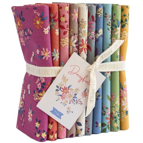 Tilda Chic Escape Daisyfield Basics Fat Quarter Bundle