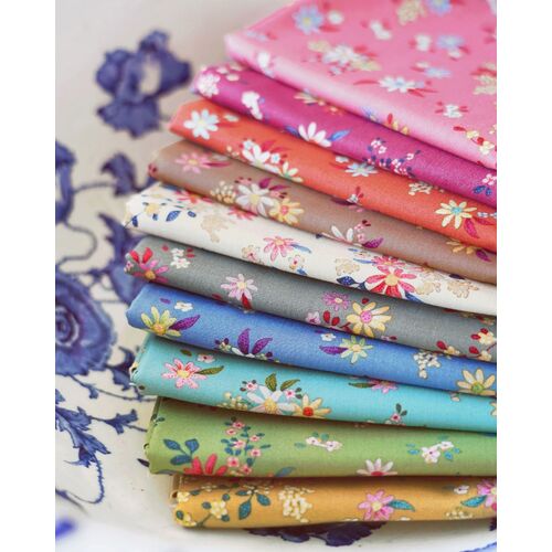 Tilda Chic Escape Daisyfield Basics 1/2 Metre Bundle