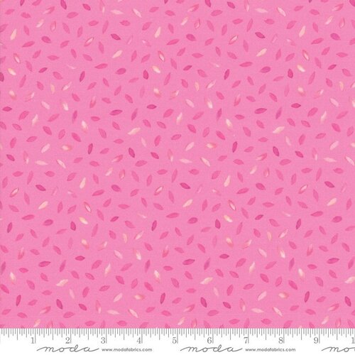 Fabric Remnant-Flights Fancy Leaves 85cm