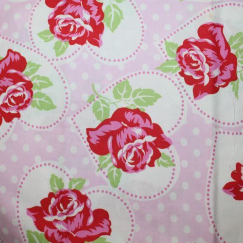 Fabric Remnant -OOP Valentine Rose Tanya Whelan 40cm