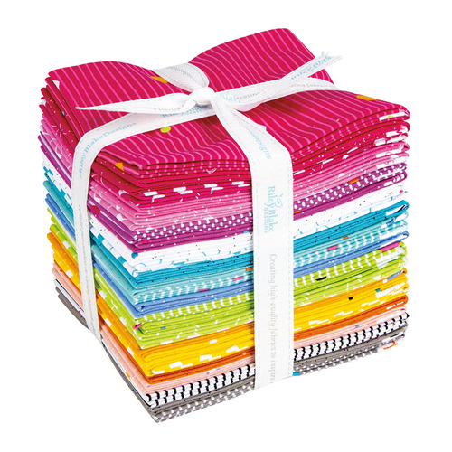 Colour Wall  Fat Quarter Fabric Bundle
