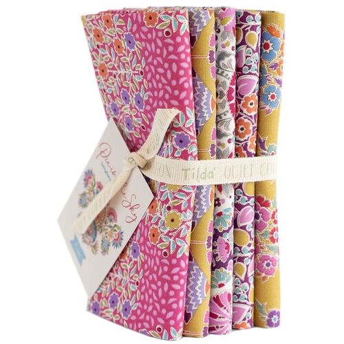 Tilda Pie In The Sky Fat Quarter Mustard Cerise Bundle 300148