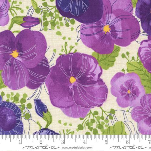 Moda Pansy's Posies Main Floral Cream 48720 11
