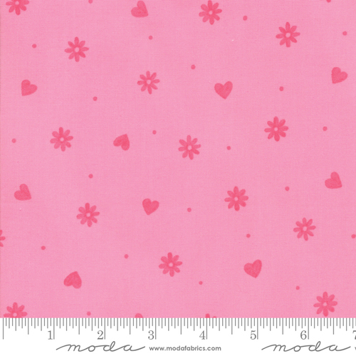 Fabric Remnant- Llama Love Hearts Flowers 53cm