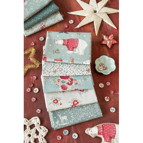 Tilda Merry Little Christmas Duckegg 1/2 Metre Bundle