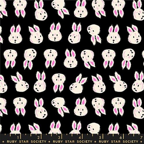 Moda Hello Alice Rushing Rabbit Black RS2125 14 