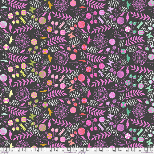 Tula Pink | Prince Charming Déjà Vu | Dandelion Minky MKTP014.LICORICE