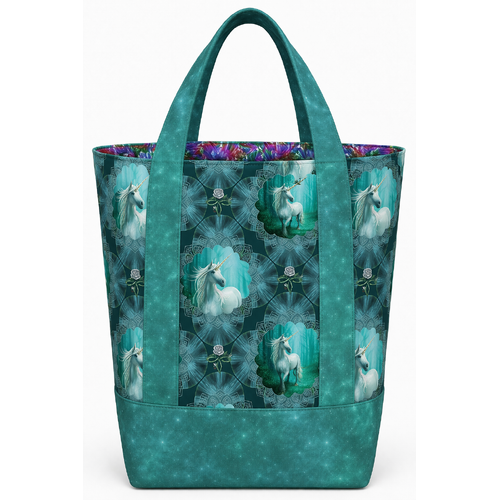 Clothworks | Unicorn Magic | Grocery Library Bag Kit Green
